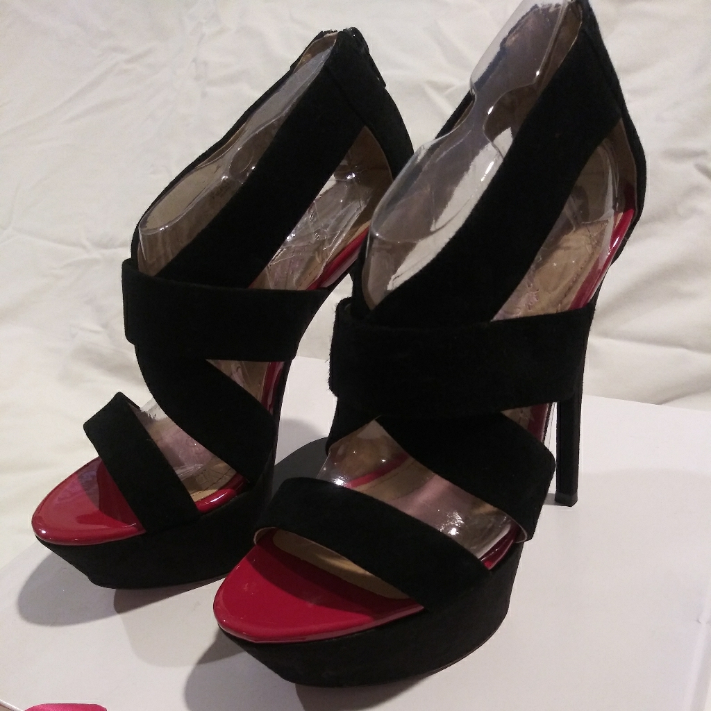 Paris Hilton Dacia Heels